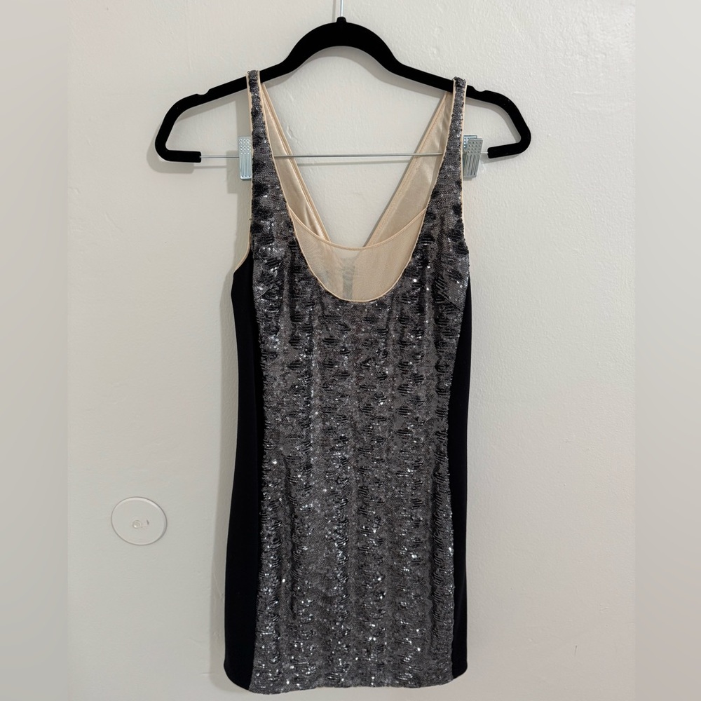 Elegant Black and Silver Sequin Dress